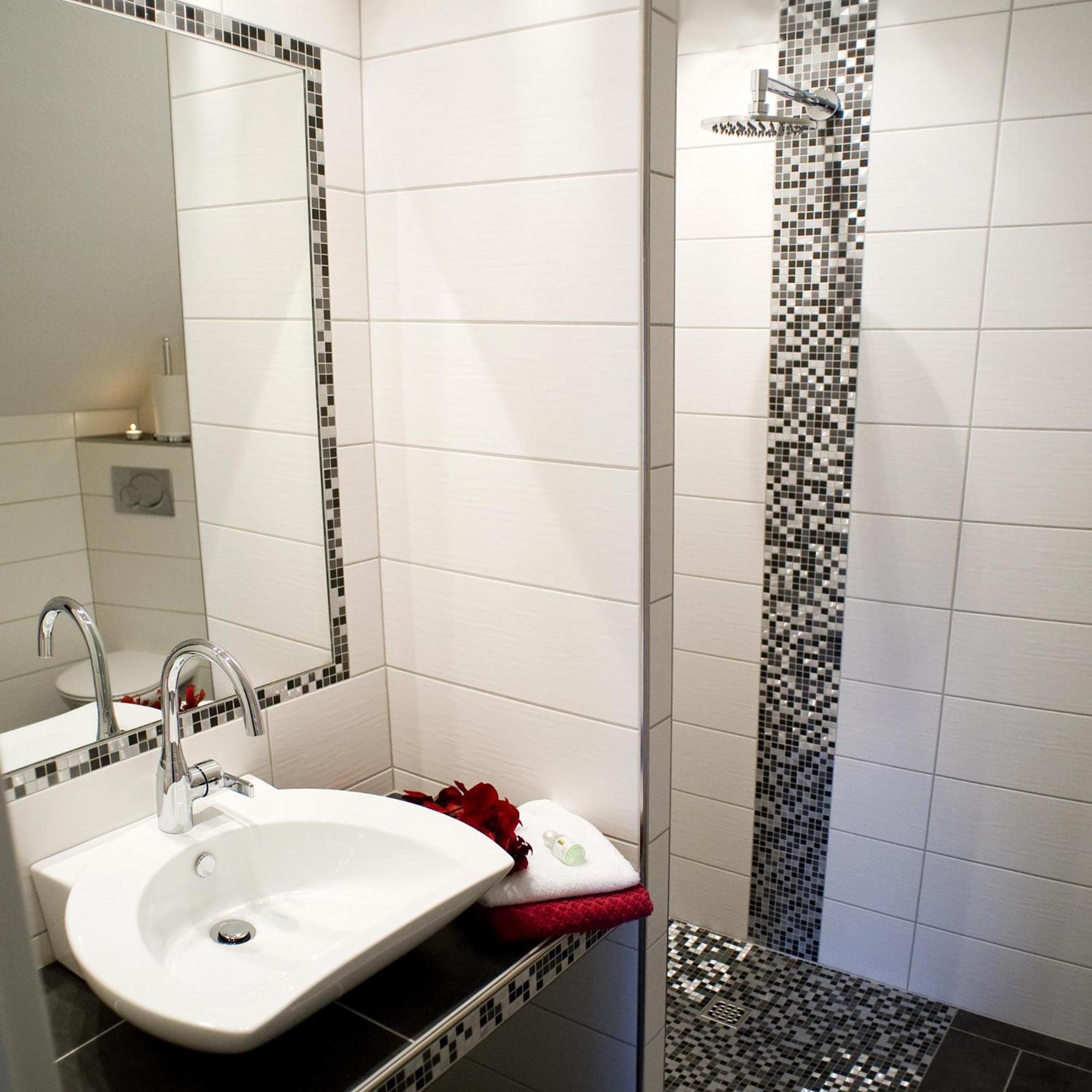 Wein & Wohngut Paulushof Hotel Pünderich Quarto foto